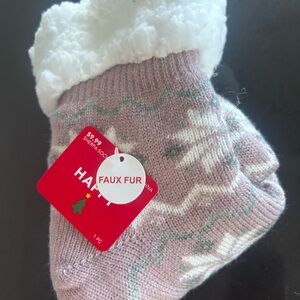 Lavender mauve snowflake, knitted slipper socks fits shoe sizes, 4 to 10